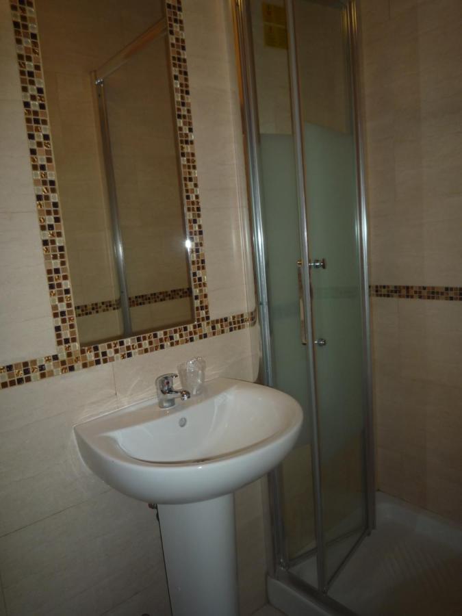 Lyonnais Hostel Nizza